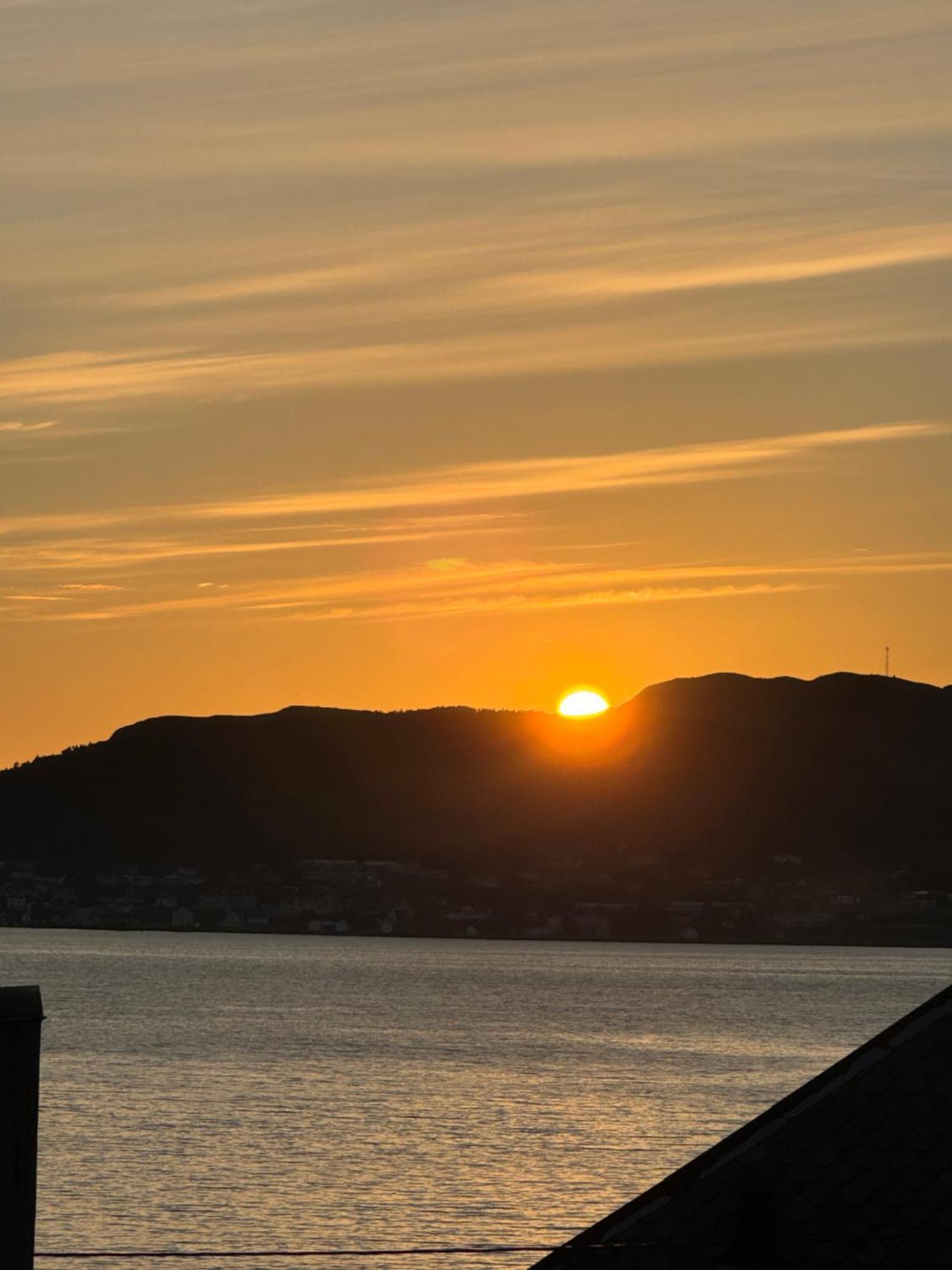 Alesund Sentrum Apartment Exterior photo